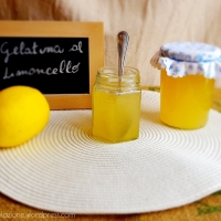 Gelatina al limone e limoncello